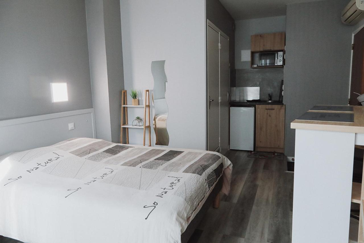Studio Centre Ville Бурж Екстериор снимка